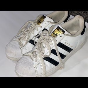 Superstar Adidas Size 8 1/2-